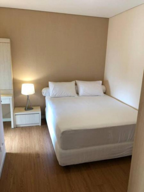 Madison Park Apartment 2 Bedroom near Central Park Mall
